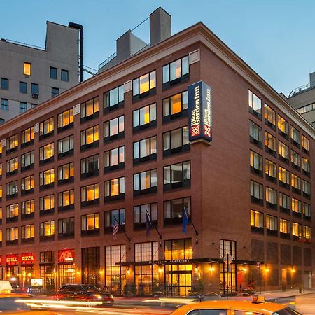 Hilton Garden Inn New York/Tribeca Екстериор снимка