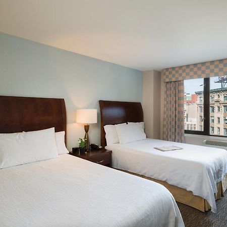 Hilton Garden Inn New York/Tribeca Екстериор снимка