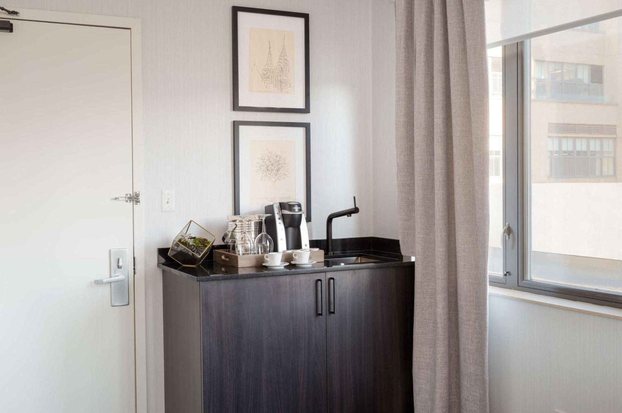 Hilton Garden Inn New York/Tribeca Екстериор снимка