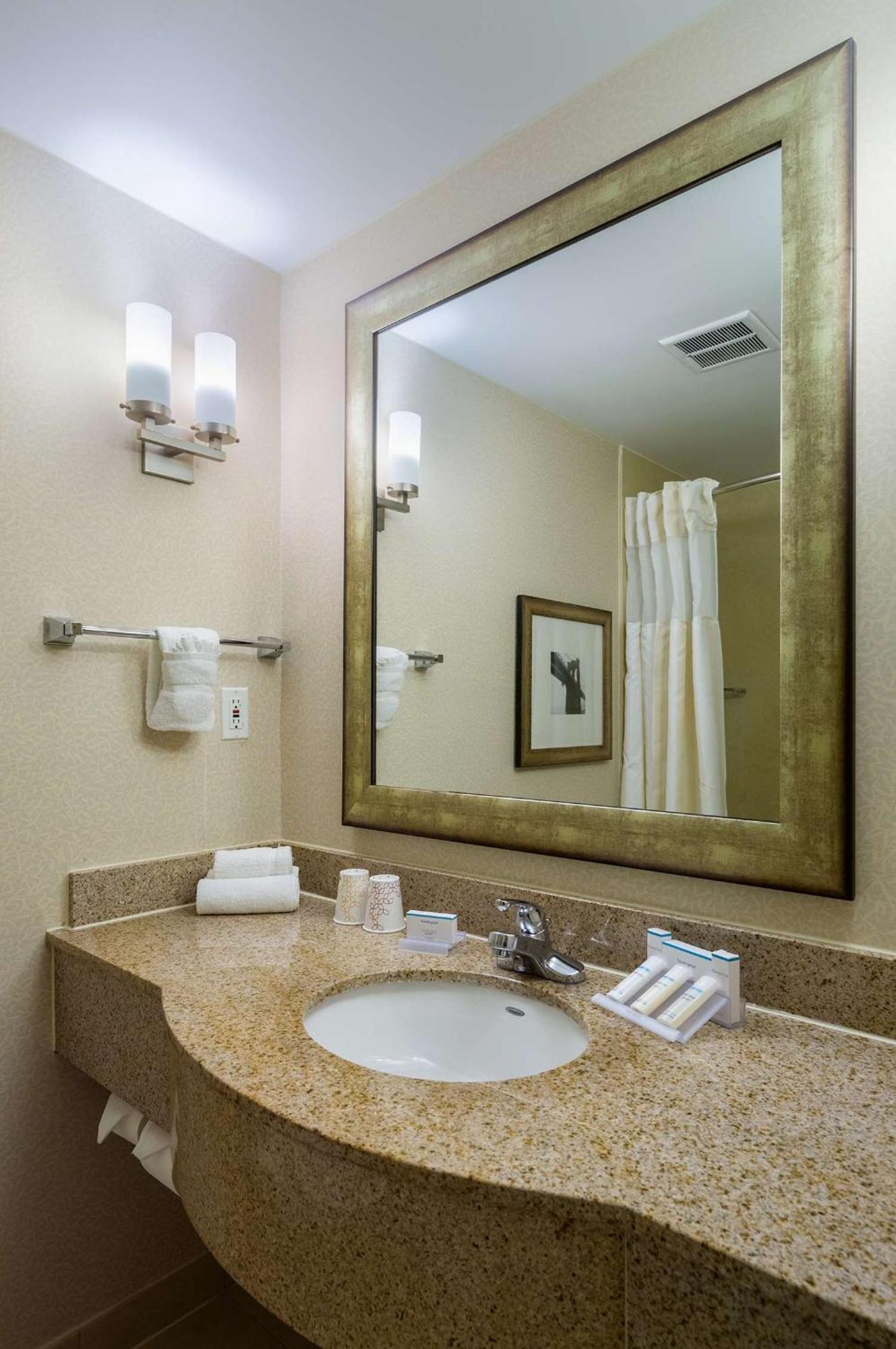 Hilton Garden Inn New York/Tribeca Екстериор снимка