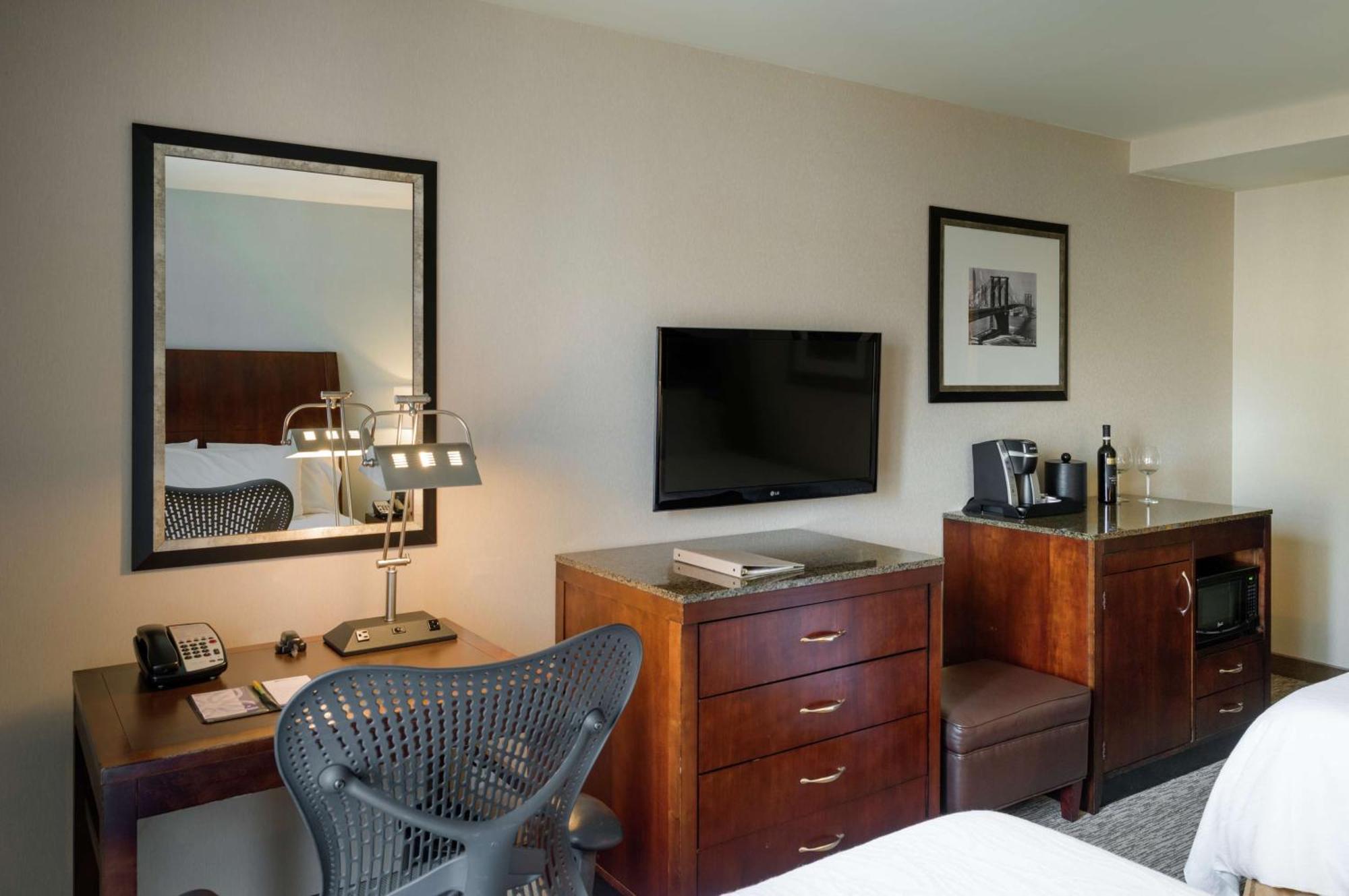 Hilton Garden Inn New York/Tribeca Екстериор снимка