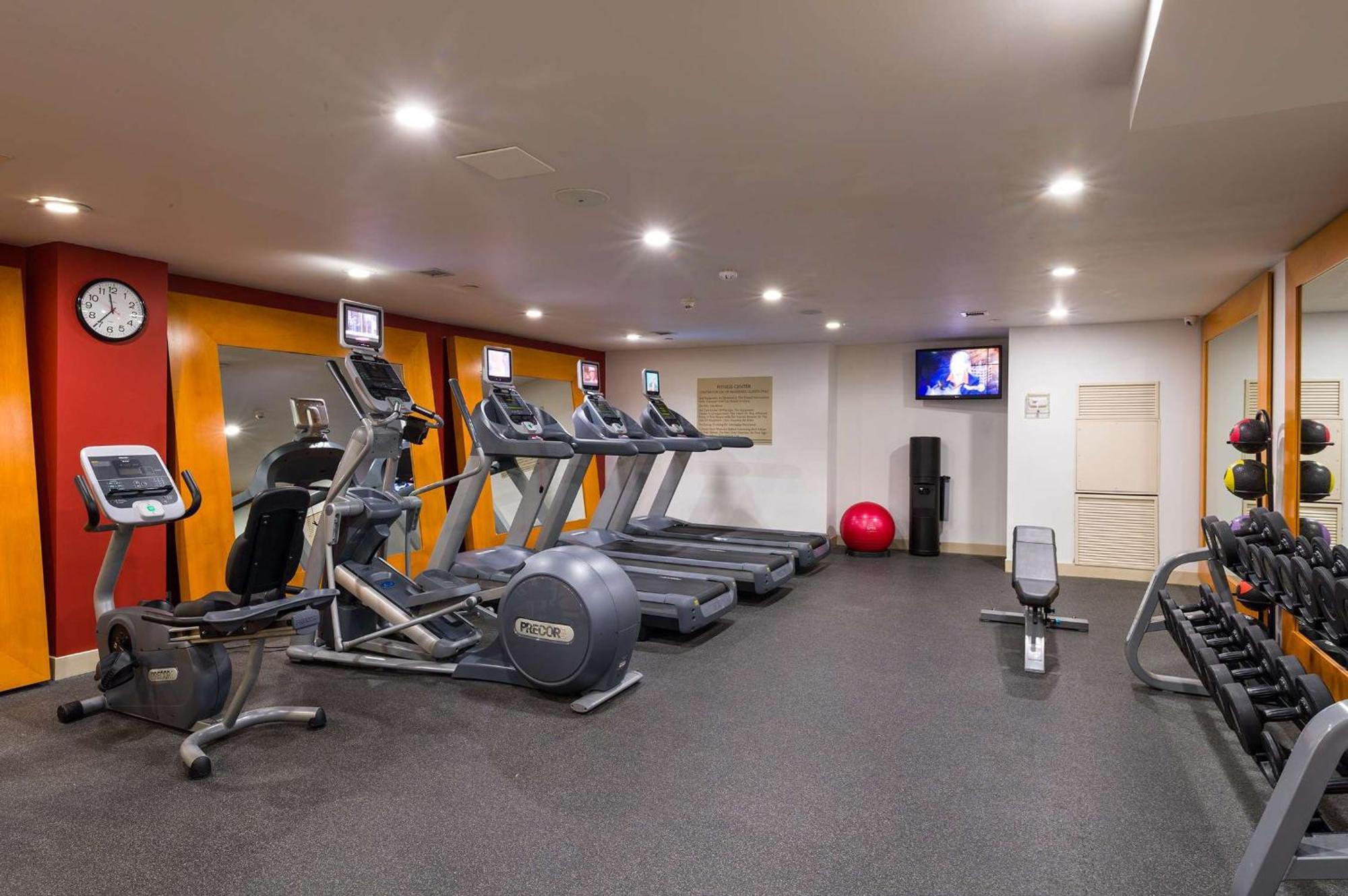 Hilton Garden Inn New York/Tribeca Екстериор снимка