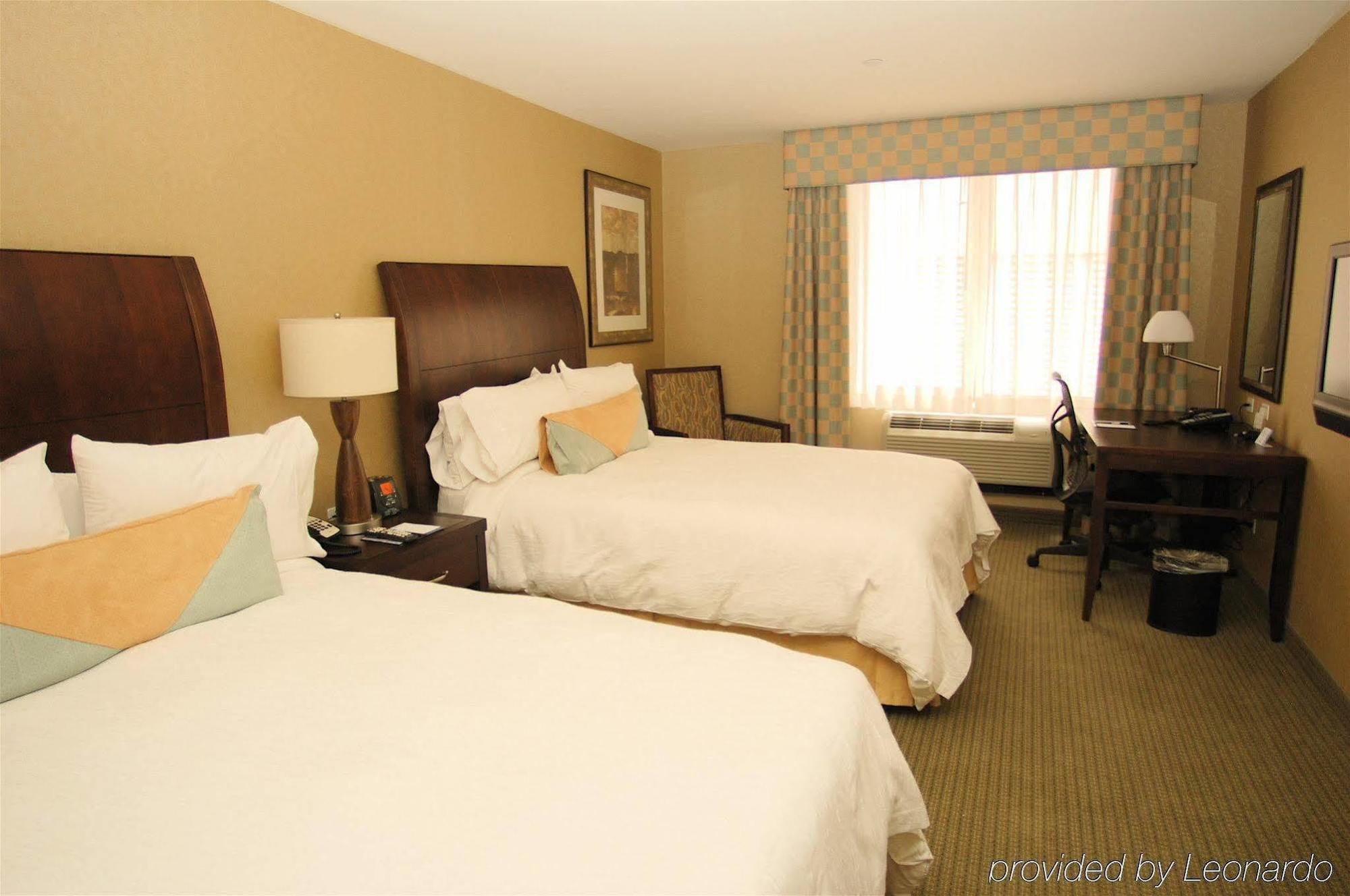 Hilton Garden Inn New York/Tribeca Стая снимка